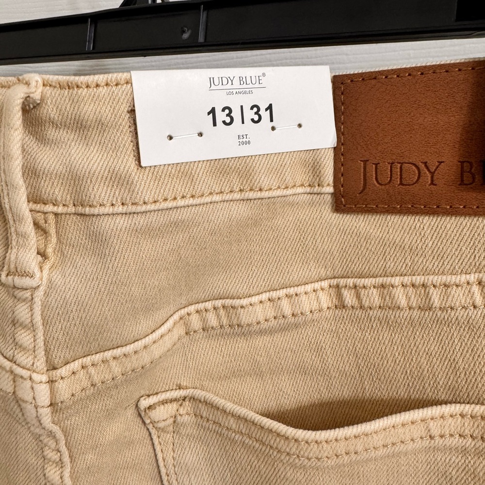 NEW JUDY BLUE women's hi-waist tummy control jeans in bone - Picture 7 of 12